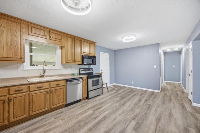 11328 Highway 150, Sequatchie, TN 37374