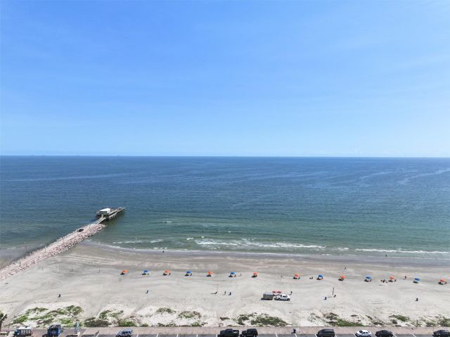 6102 Seawall Boulevard 133, Galveston, TX 77551