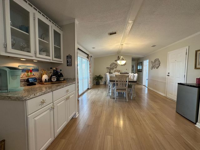 315 Inlet Rd., Garden City Beach, SC 29576