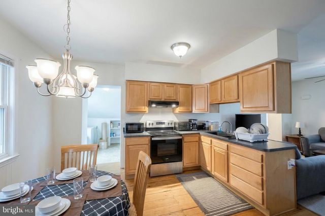 209 N 3RD ST, Hanover, PA 17331