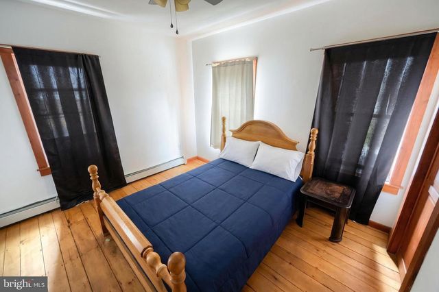 209 N 3RD ST, Hanover, PA 17331