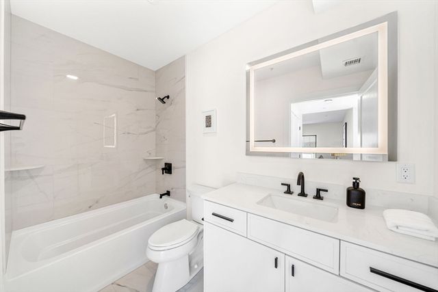 20 Audubon Way 309, Canton, MA 02021