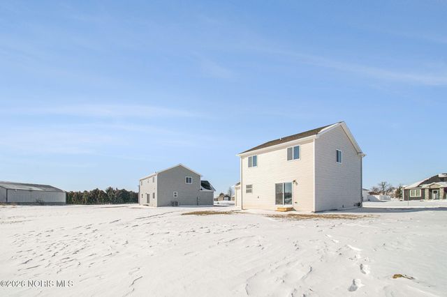 1066 Seneca Drive, Wauseon, OH 43567