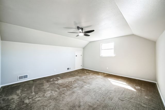815 38th Street SE, Paris, TX 75462