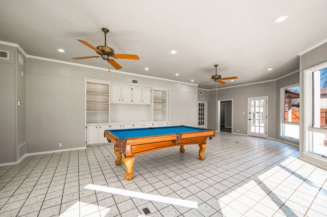 815 38th Street SE, Paris, TX 75462