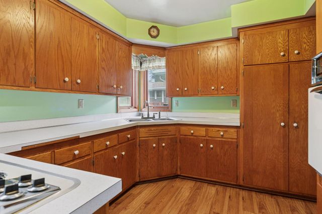 1434 8th Avenue S, South Saint Paul, MN 55075