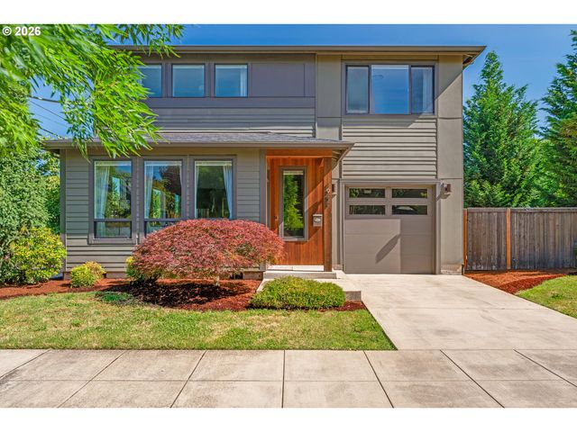 1905 Ne AINSWORTH St, Portland, OR 97211
