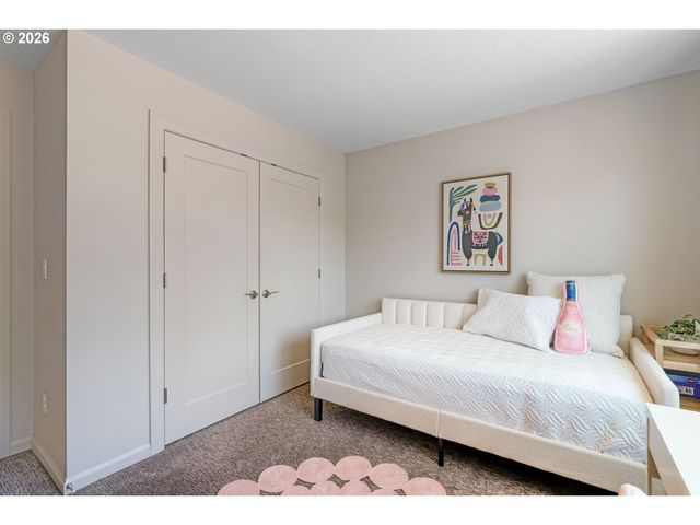 1905 Ne AINSWORTH St, Portland, OR 97211