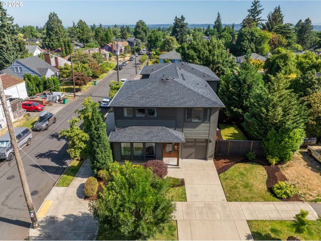 1905 Ne AINSWORTH St, Portland, OR 97211