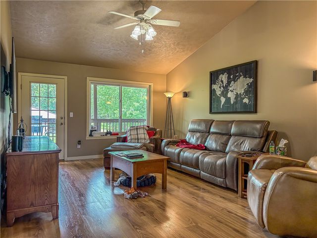 2630 Echo Hills Drive, Harrison, AR 72601
