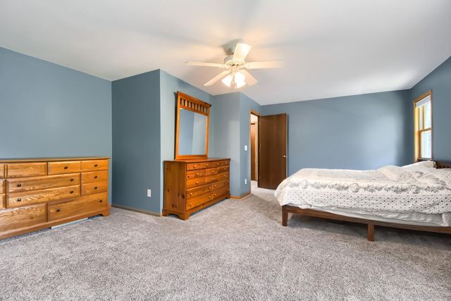 10439 Thrush Street NW, Coon Rapids, MN 55433