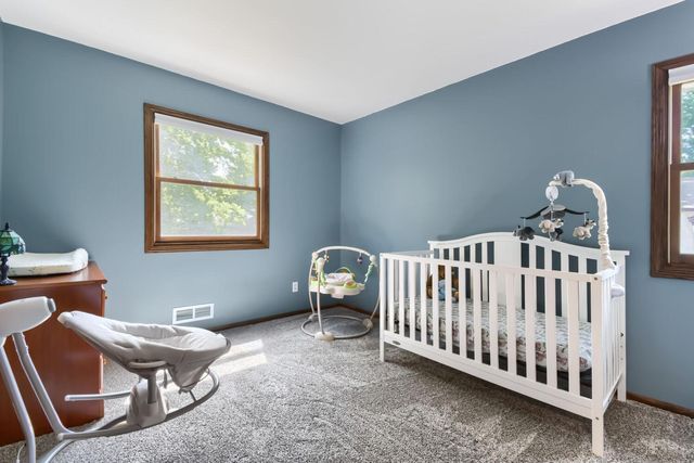 10439 Thrush Street NW, Coon Rapids, MN 55433