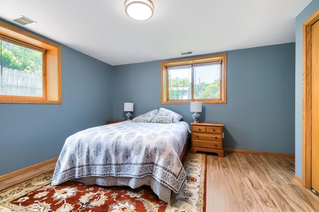 10439 Thrush Street NW, Coon Rapids, MN 55433