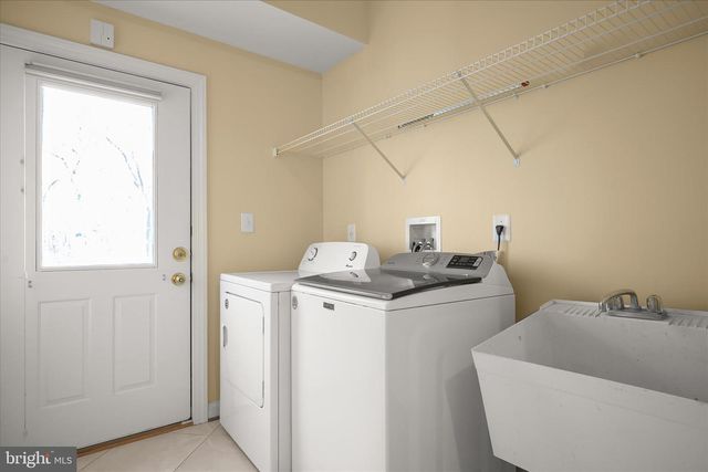 16412 HILLCROFT DR, Rockville, MD 20853