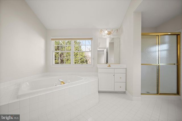 16412 HILLCROFT DR, Rockville, MD 20853