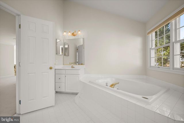 16412 HILLCROFT DR, Rockville, MD 20853