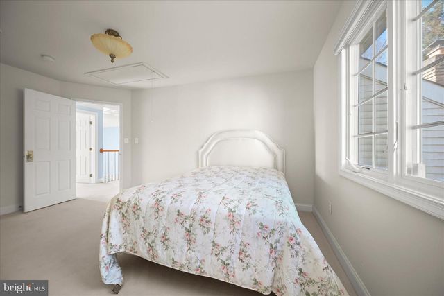 16412 HILLCROFT DR, Rockville, MD 20853