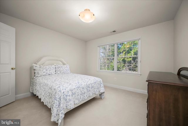 16412 HILLCROFT DR, Rockville, MD 20853