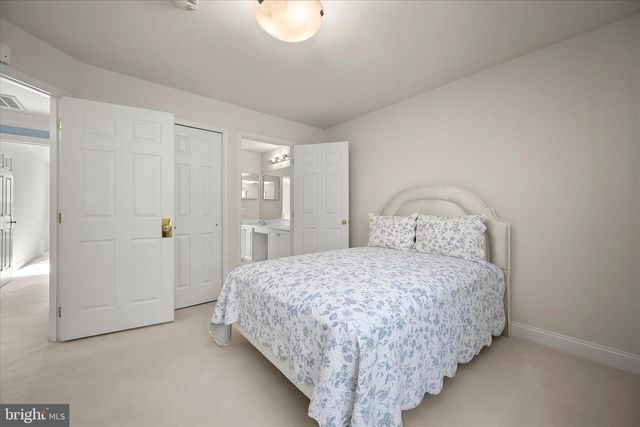 16412 HILLCROFT DR, Rockville, MD 20853