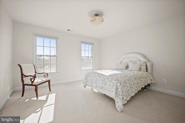 16412 HILLCROFT DR, Rockville, MD 20853