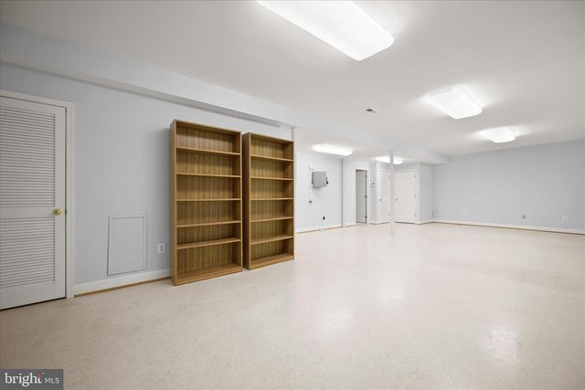 16412 HILLCROFT DR, Rockville, MD 20853