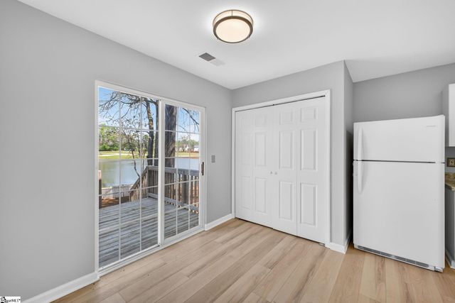 507 Fairview Lake Way, Simpsonville, SC 29680