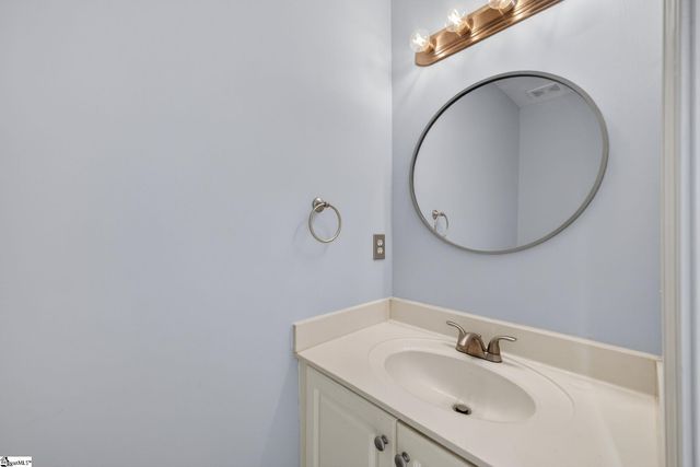 507 Fairview Lake Way, Simpsonville, SC 29680