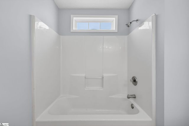 507 Fairview Lake Way, Simpsonville, SC 29680