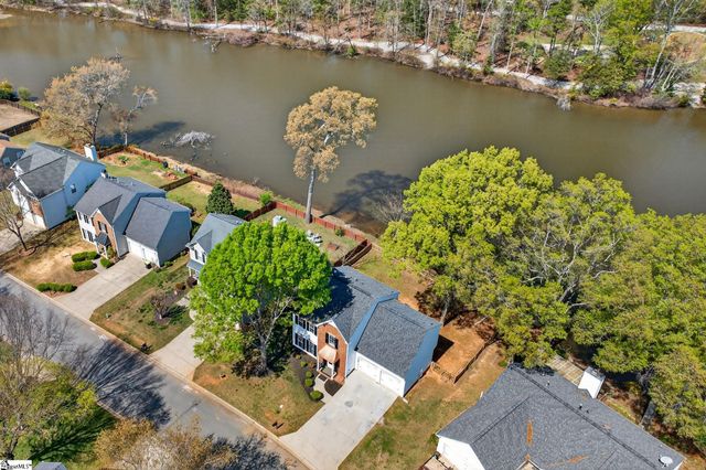 507 Fairview Lake Way, Simpsonville, SC 29680