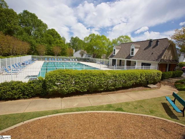 507 Fairview Lake Way, Simpsonville, SC 29680