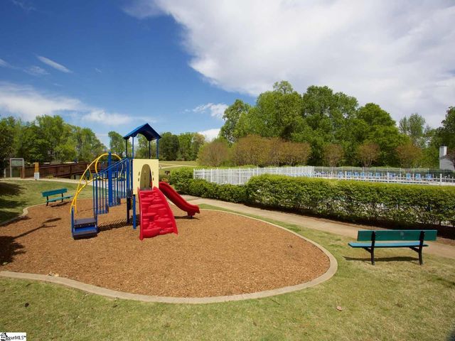 507 Fairview Lake Way, Simpsonville, SC 29680