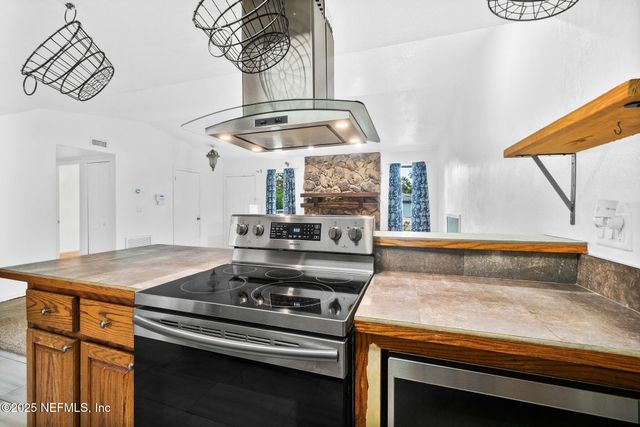 1261 CHICKASAW Court, Orange Park, FL 32065