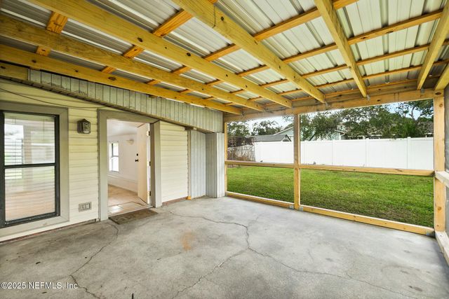 1261 CHICKASAW Court, Orange Park, FL 32065