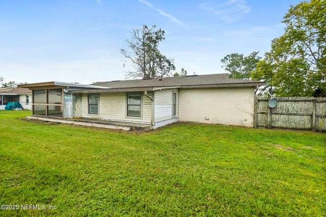 1261 CHICKASAW Court, Orange Park, FL 32065