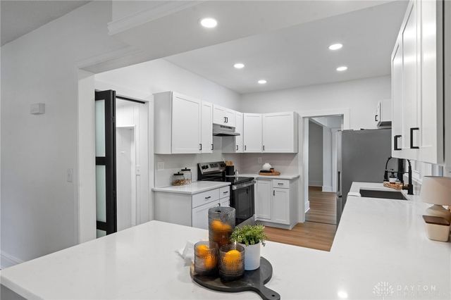 805 E Linden Avenue, Miamisburg, OH 45342