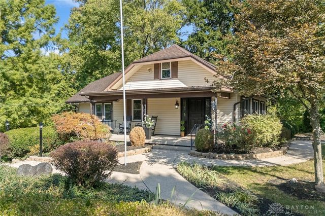 805 E Linden Avenue, Miamisburg, OH 45342