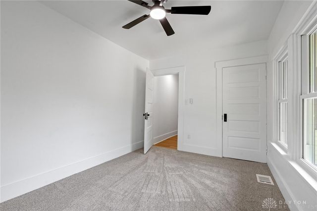 805 E Linden Avenue, Miamisburg, OH 45342