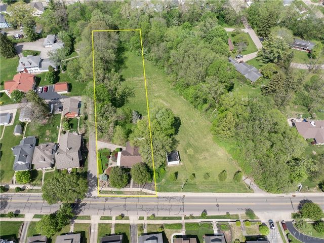 805 E Linden Avenue, Miamisburg, OH 45342