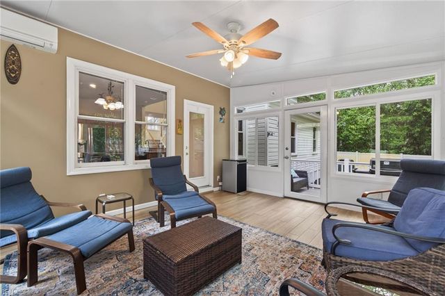 309 Sherwood Forest RD, Chesapeake, VA 23322