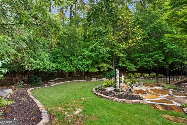 120 Fernwood Drive, Woodstock, GA 30188