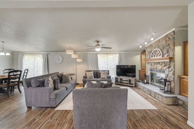 9601 NE 133rd Place, Newalla, OK 74857