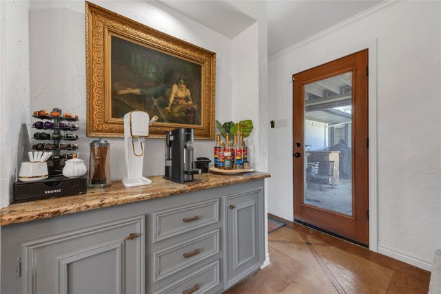 3021 Club Hill Drive, Garland, TX 75043