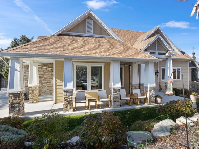 8330 S DANISH RD, Cottonwood Heights, UT 84093