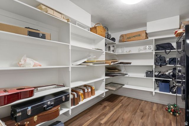 8330 S DANISH RD, Cottonwood Heights, UT 84093