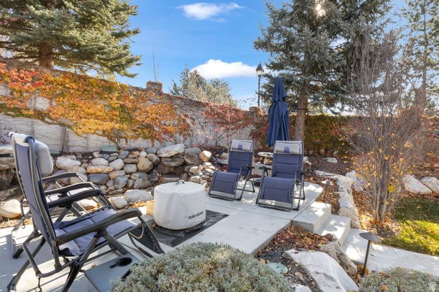 8330 S DANISH RD, Cottonwood Heights, UT 84093