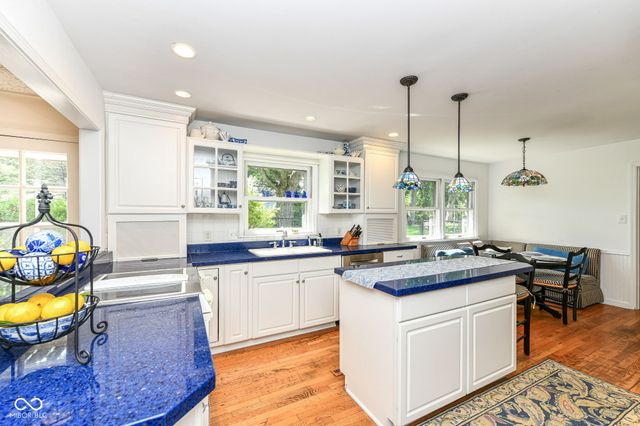 7138 Moorgate Road, Indianapolis, IN 46250