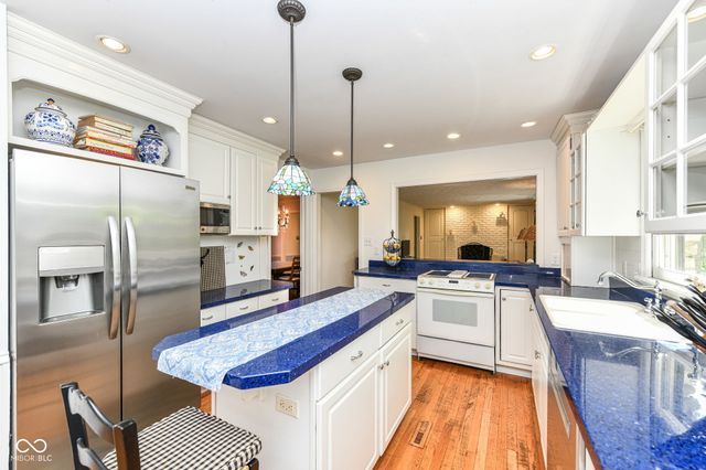 7138 Moorgate Road, Indianapolis, IN 46250