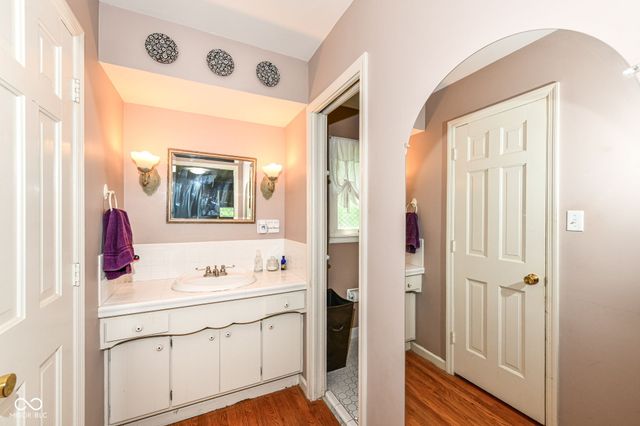 7138 Moorgate Road, Indianapolis, IN 46250