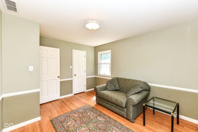 7138 Moorgate Road, Indianapolis, IN 46250
