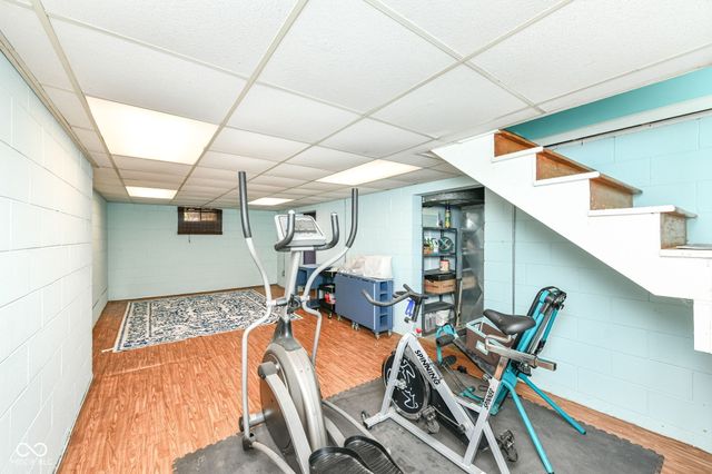 7138 Moorgate Road, Indianapolis, IN 46250